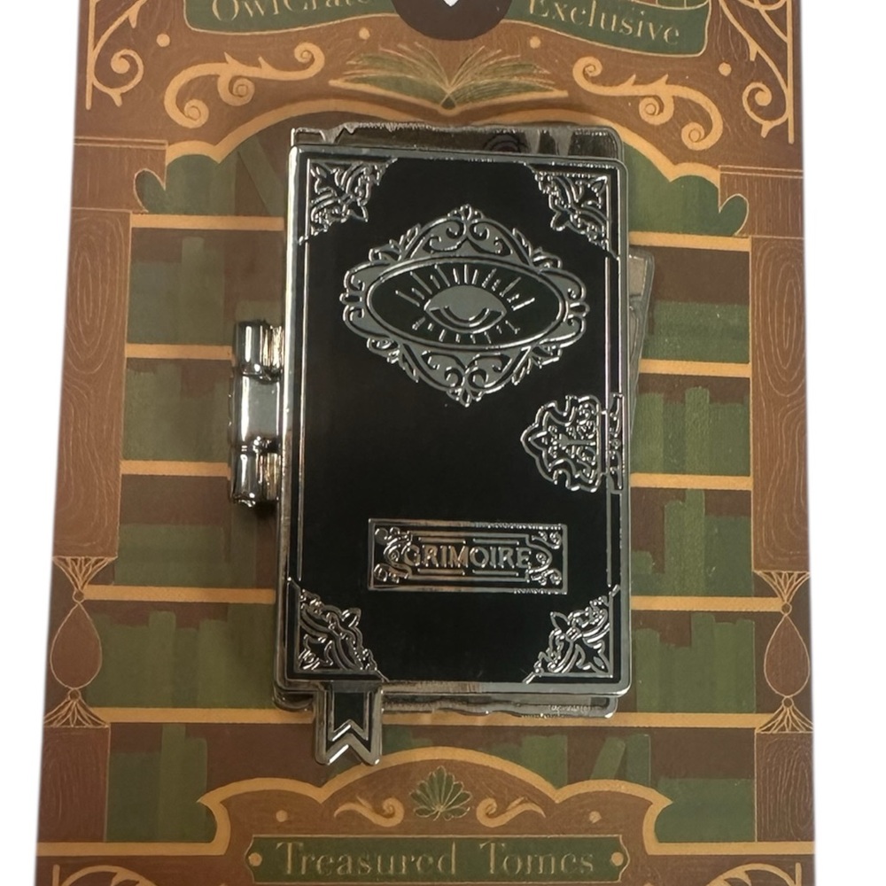 OwlCrate Sorcery of Thorns Treasured Tomes Enamel Pin Exclusive NIP